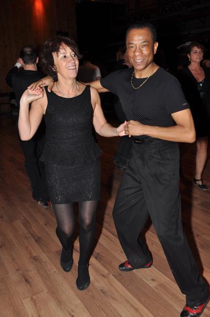 min 2013 12 01 station danse 242
